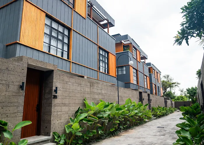 Resort Secana Beachtown & 5*