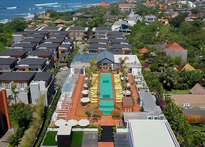 Secana Beachtown & 5* Canggu